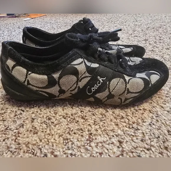 Coach Black Patterned Sneakers Coach fashion tennis shoes sneakers 8.5B women main image 2